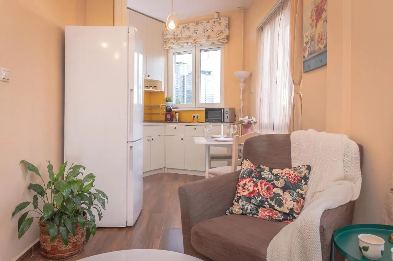 Cozy Home: Two-Bedroom Apartment With Stunning View Sofie